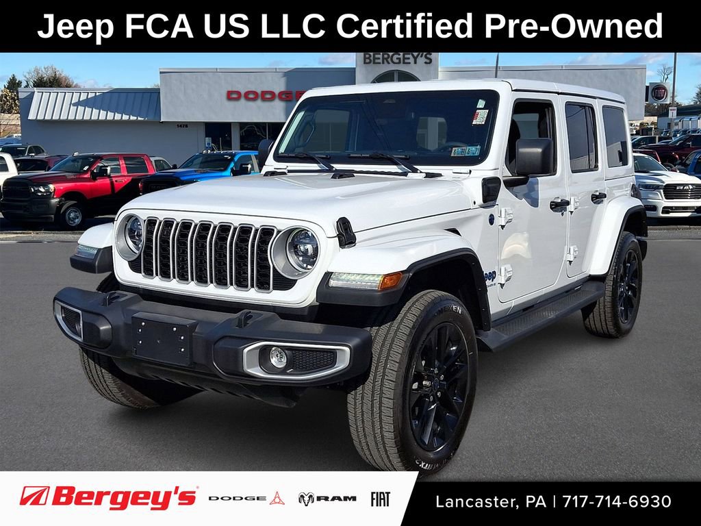 Used 2025 Jeep Wrangler Unlimited Sahara image 1