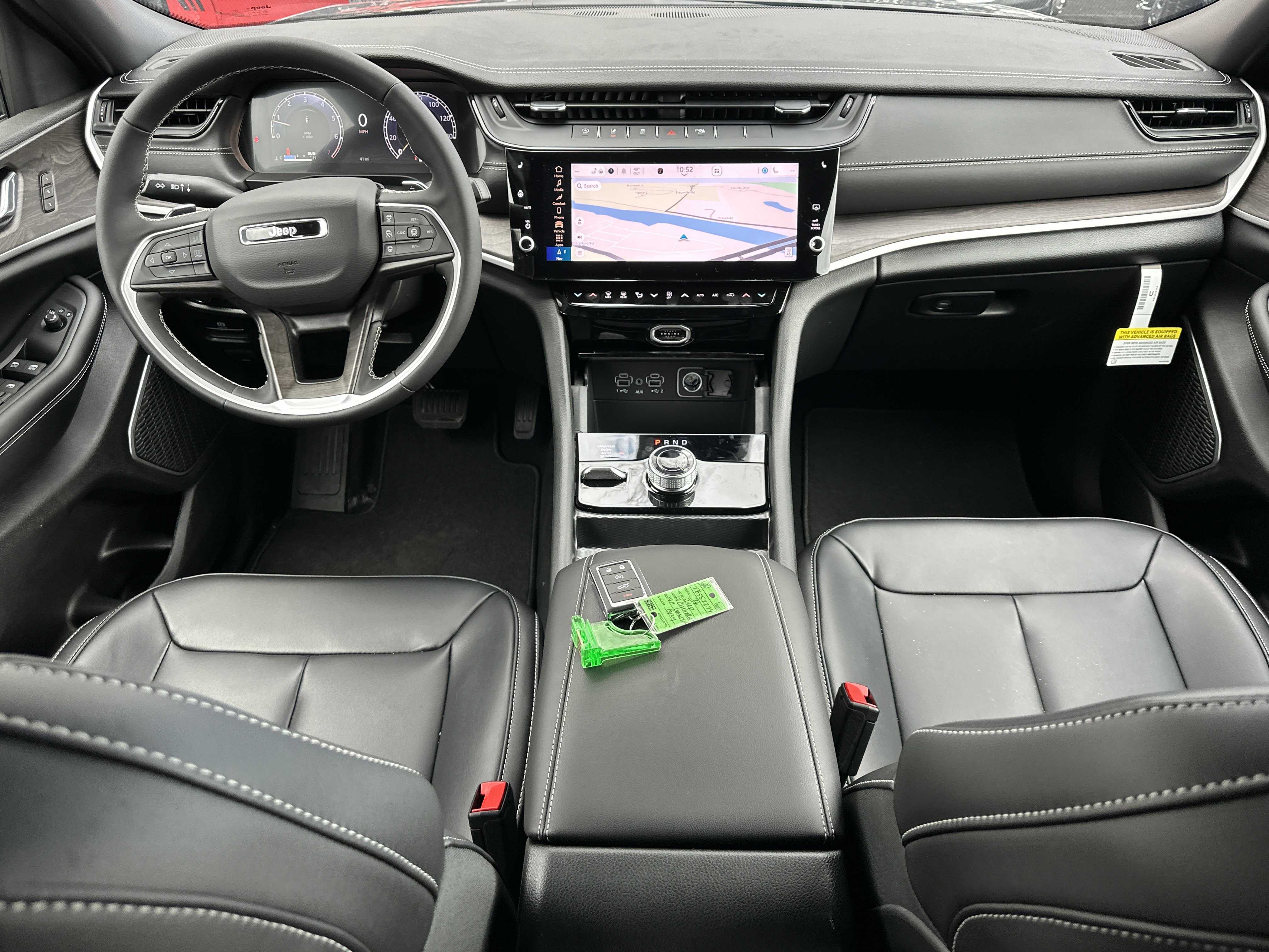 New 2026 Jeep Grand Cherokee L Limited w/ Limited Altitude Package image 32