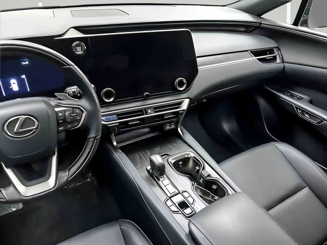 Used 2025 Lexus RX 350 Premium w/ Accessory Package AWD/4WD image 14
