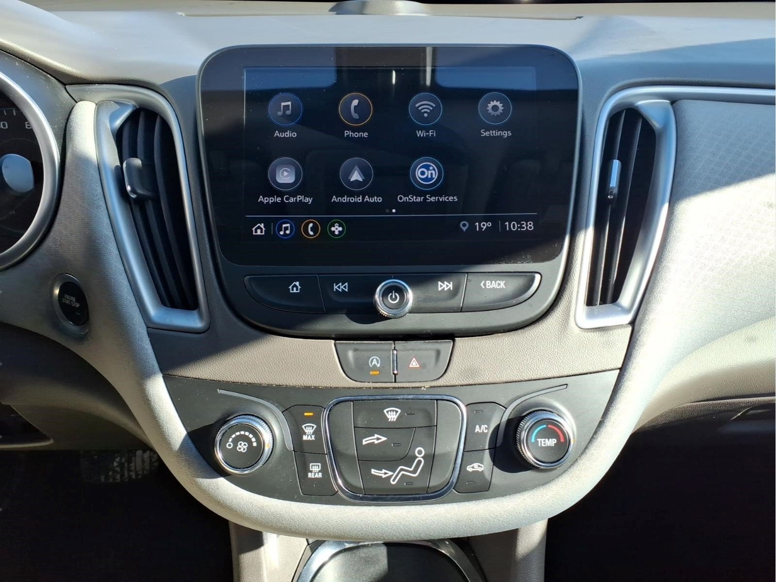 Used 2022 Chevrolet Malibu LS w/ Driver Confidence Package FWD image 14