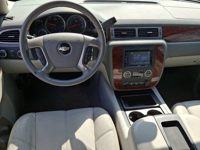 Used 2010 Chevrolet Tahoe LT AWD/4WD image 11