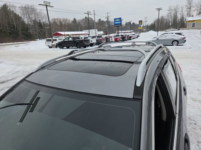 Used 2017 Nissan Rogue SV image 34