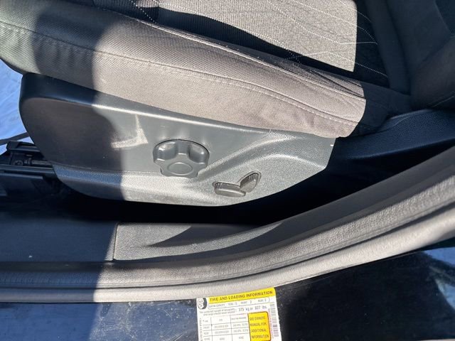 Used 2019 Ford EcoSport SE w/ SE Convenience Package image 20