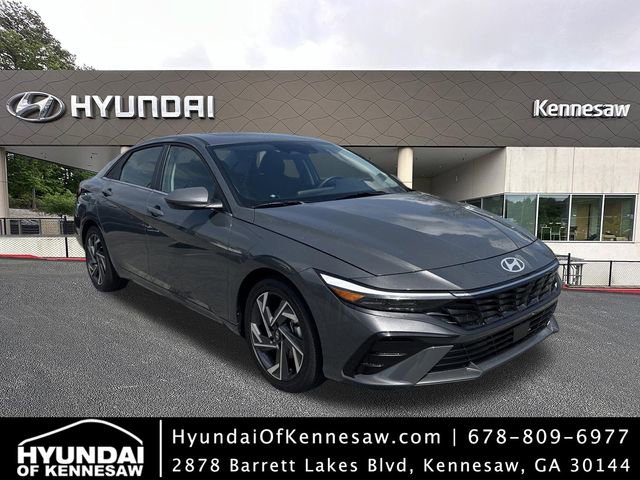 Certified 2025 Hyundai Elantra SEL FWD image 1
