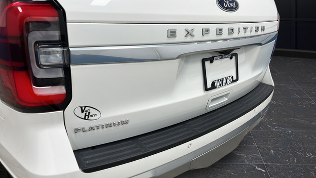 Used 2024 Ford Expedition Platinum AWD/4WD image 44