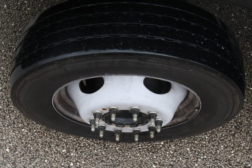 Used 2021 Ford F550 2WD Regular Cab Super Duty image 44