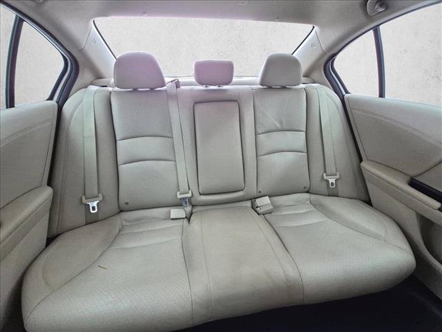 Used 2013 Honda Accord Touring image 23