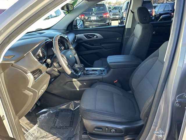 Used 2019 Chevrolet Traverse LT image 17