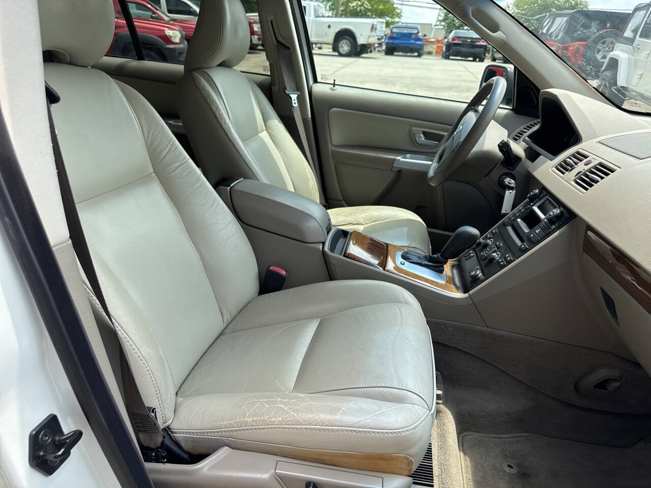 Used 2005 Volvo XC90 2.5T AWD/4WD image 16