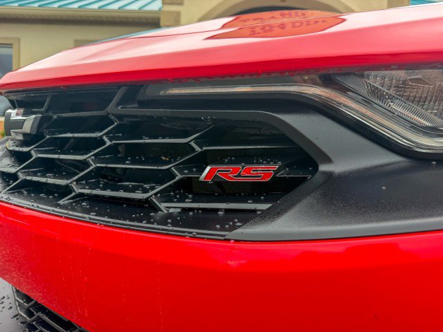 Used 2019 Chevrolet Camaro LT w/ RS Package RWD image 5
