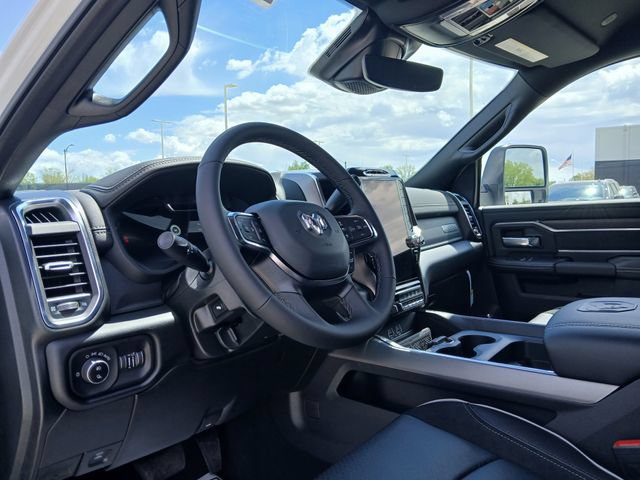 New 2026 RAM 2500 Laramie w/ Towing Technology Group AWD/4WD image 9