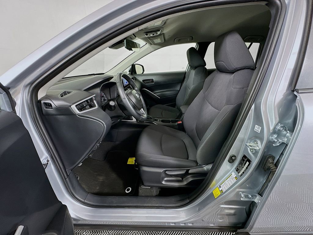Certified 2024 Toyota Corolla Cross LE image 20