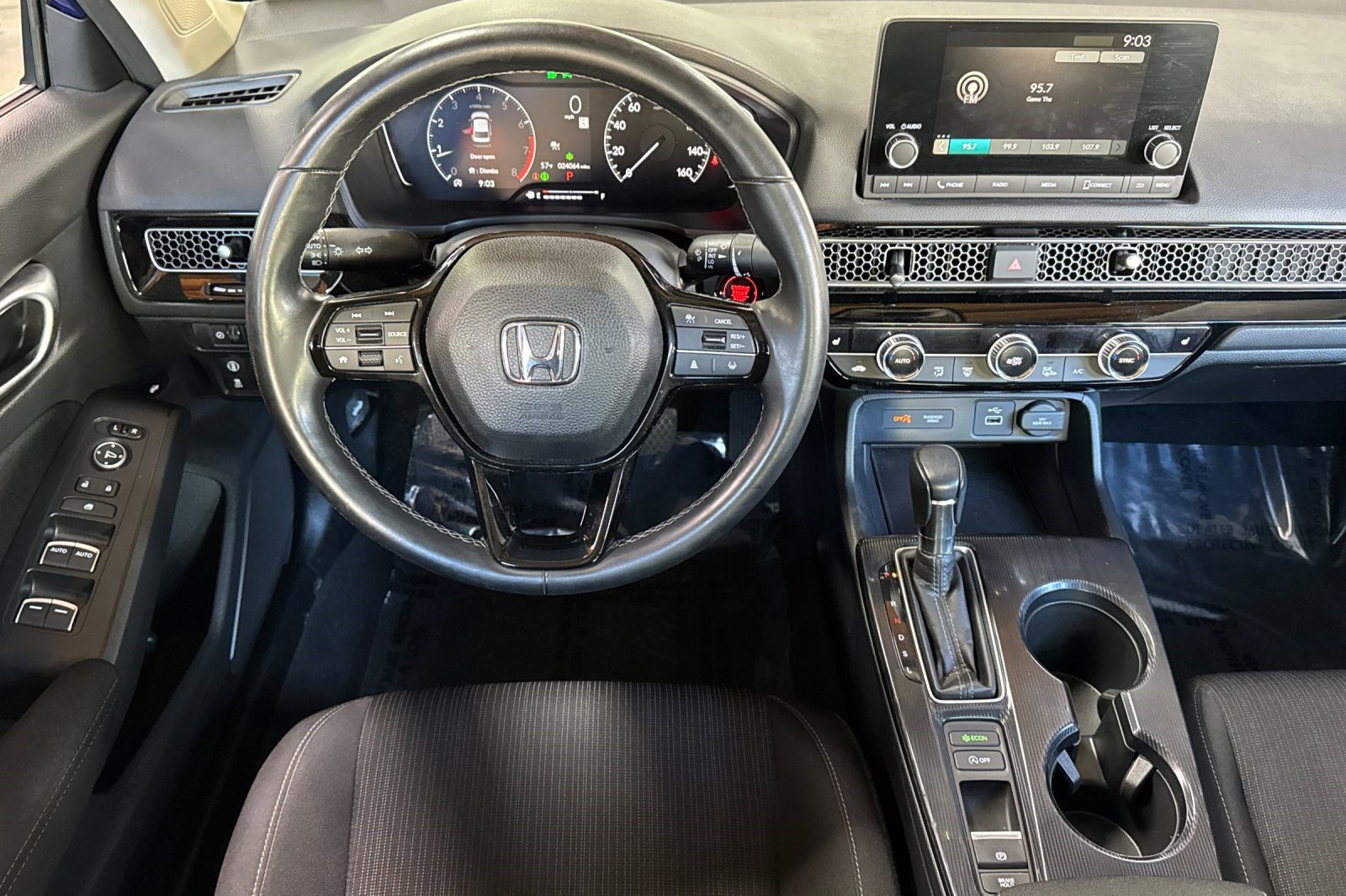 Certified 2023 Honda Civic EX image 28