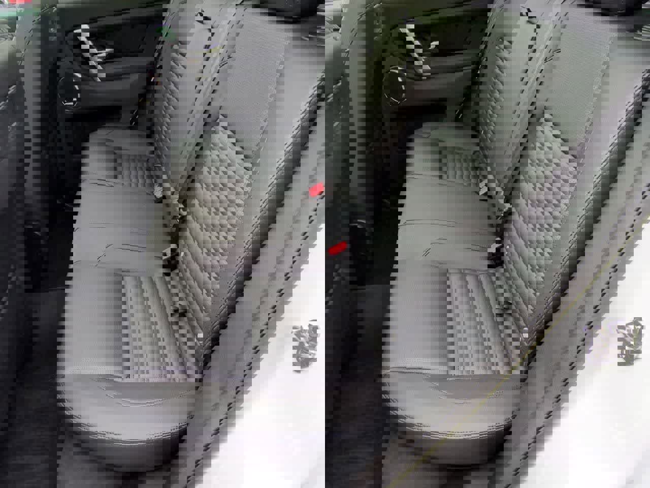 Certified 2025 Land Rover Discovery Sport S image 20