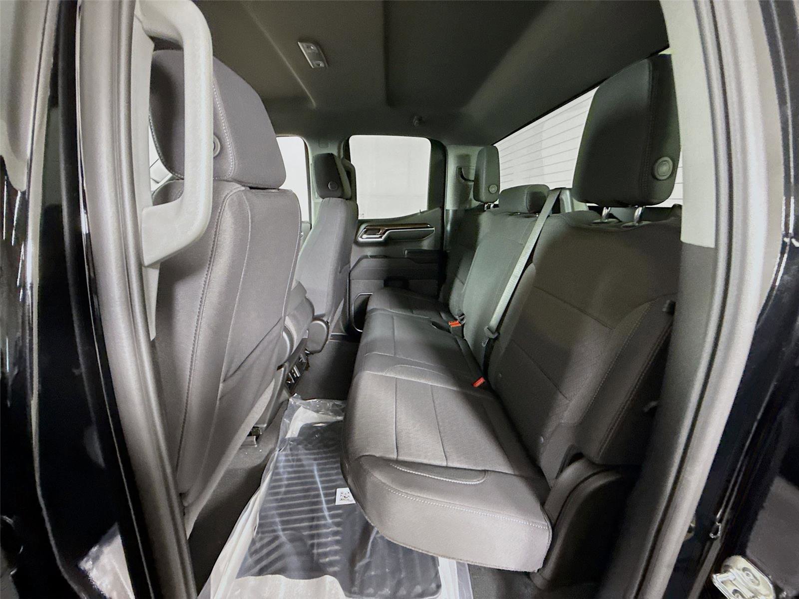 New 2026 GMC Sierra 1500 Elevation image 18