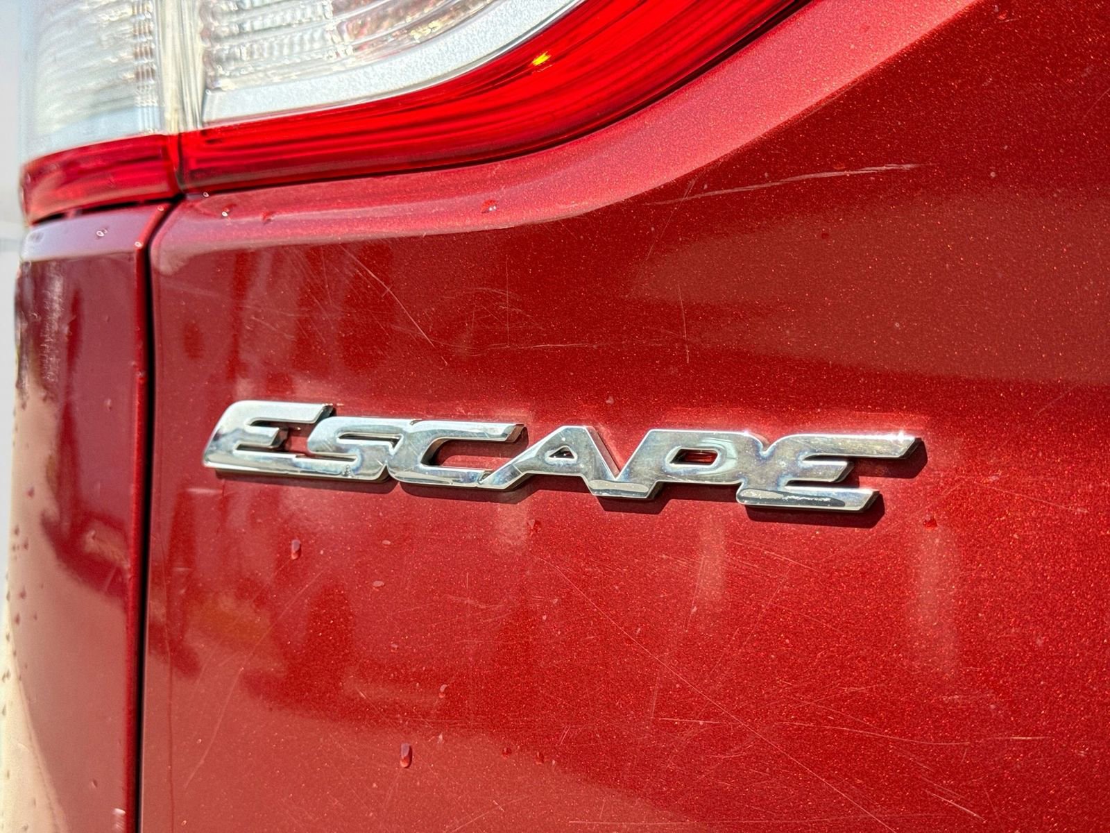 Used 2014 Ford Escape SE w/ Equipment Group 201A AWD/4WD image 14