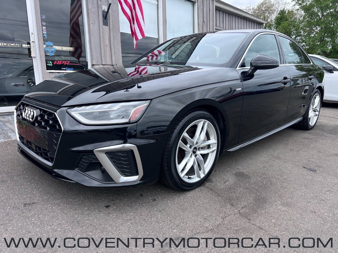 Used 2022 Audi A4 2.0T Premium Plus w/ Premium Plus Package image 2