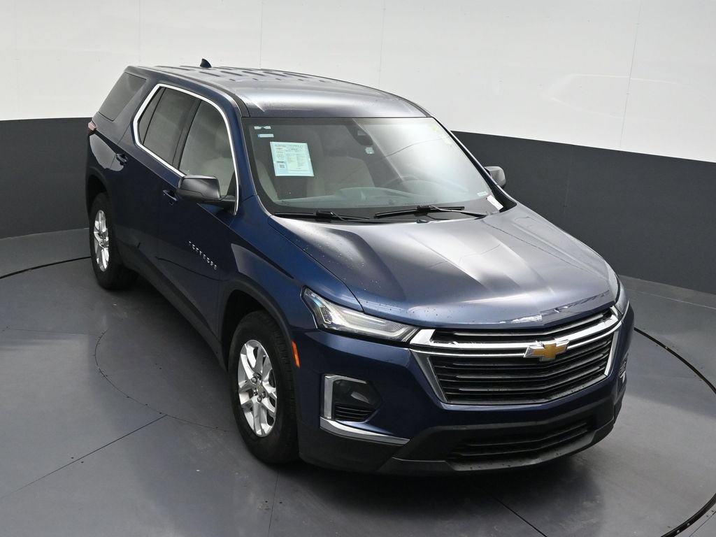 Used 2022 Chevrolet Traverse LS FWD image 21
