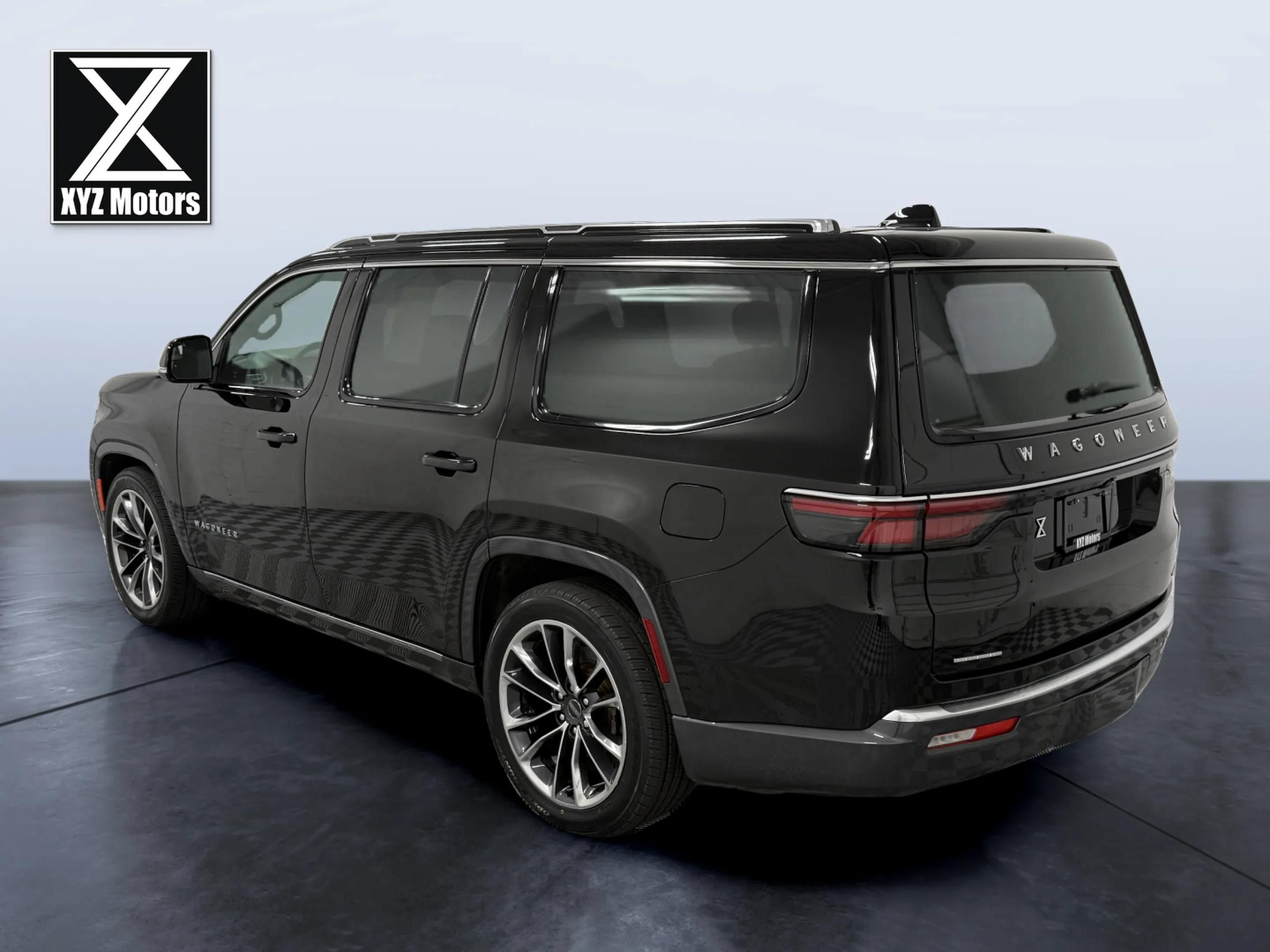 Used 2022 Jeep Wagoneer Series III w/ Premium Group I AWD/4WD image 6