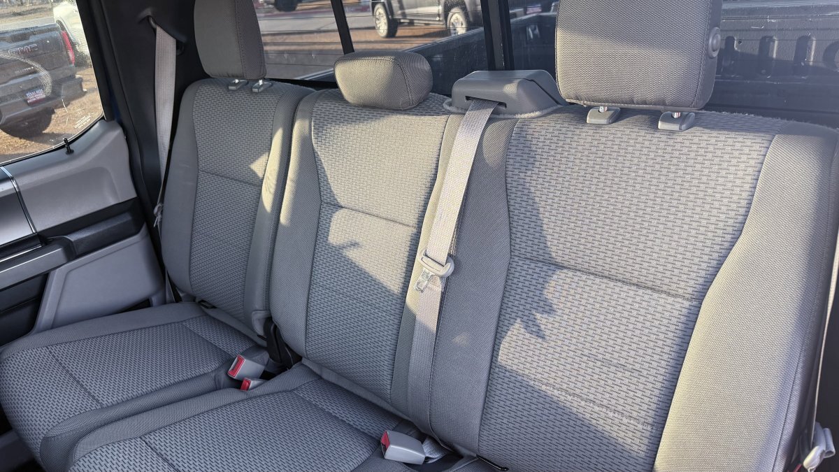 Used 2018 Ford F150 XLT w/ Equipment Group 302A Luxury image 17