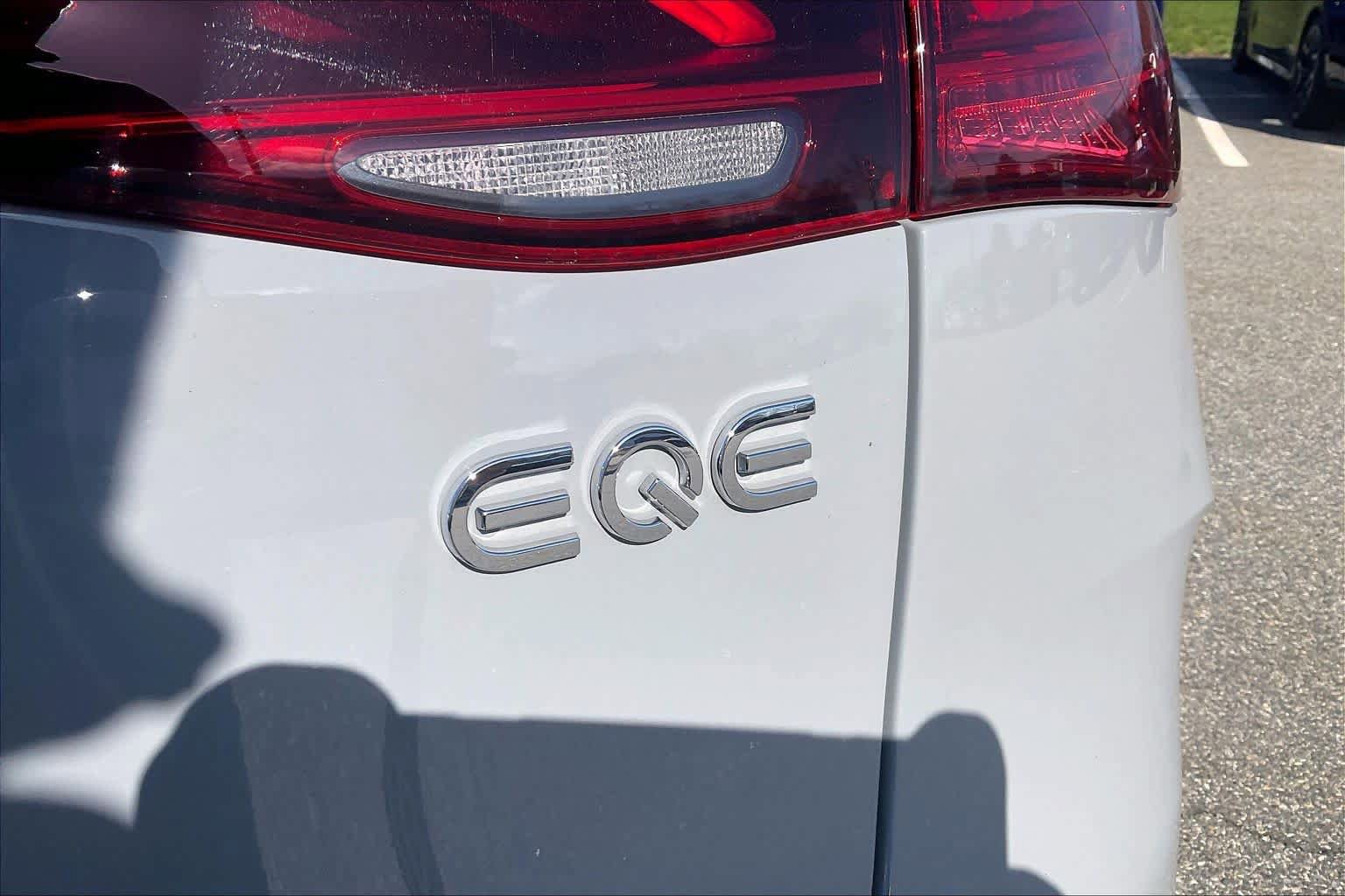 Used 2024 Mercedes-Benz EQE AMG 4MATIC SUV image 9