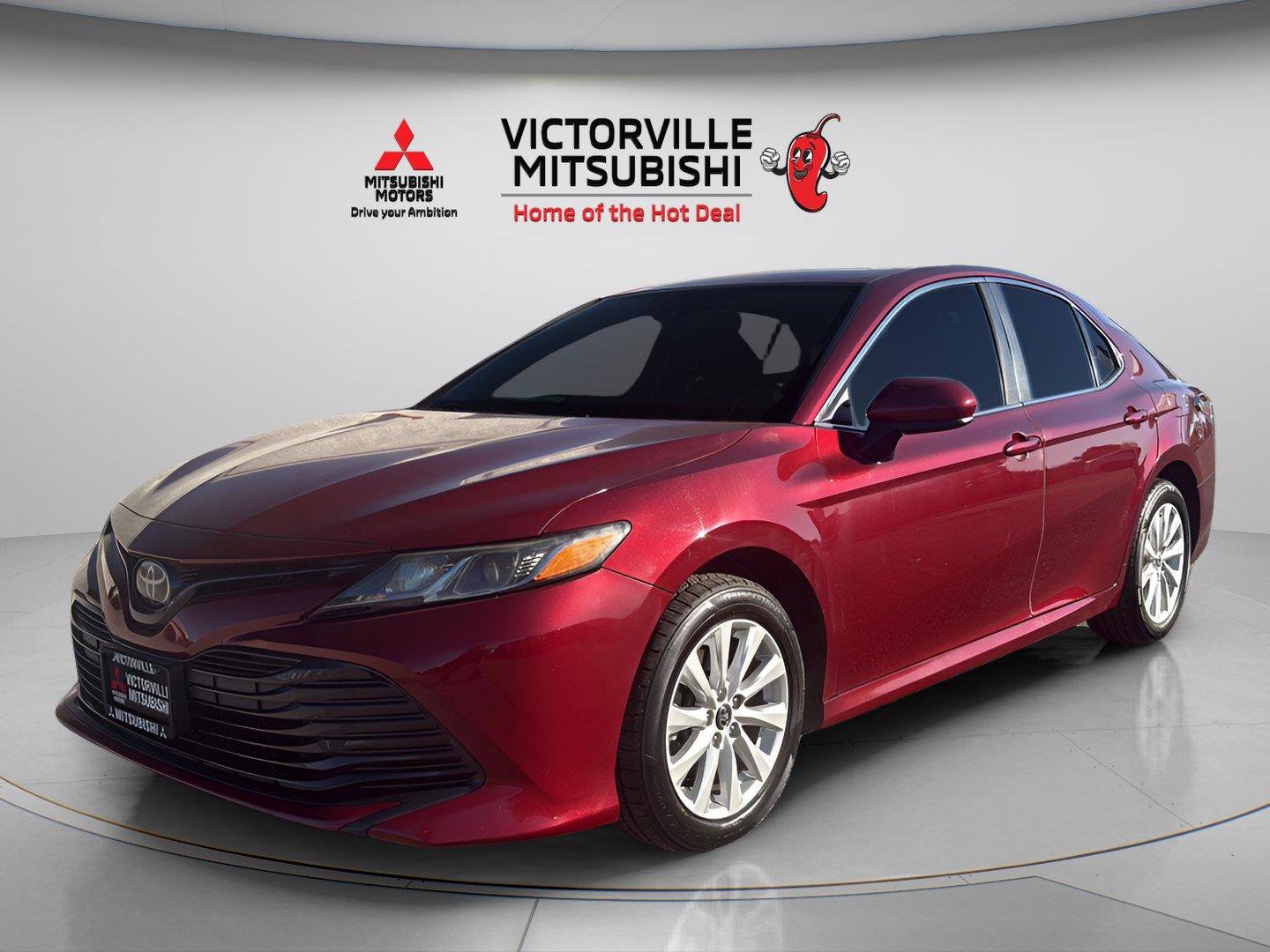 Used 2019 Toyota Camry LE w/ Carpet Mat Package FWD image 3