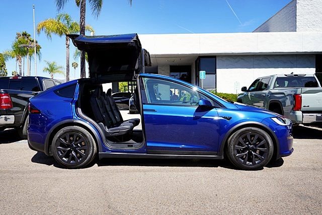 Used 2023 Tesla Model X AWD/4WD image 7
