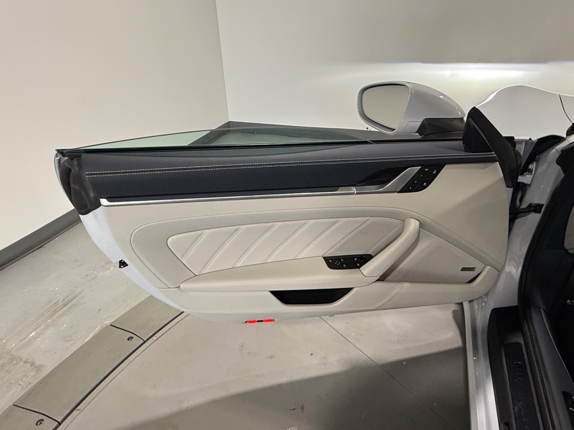 Used 2026 Porsche 911 Targa 4 GTS AWD/4WD image 48