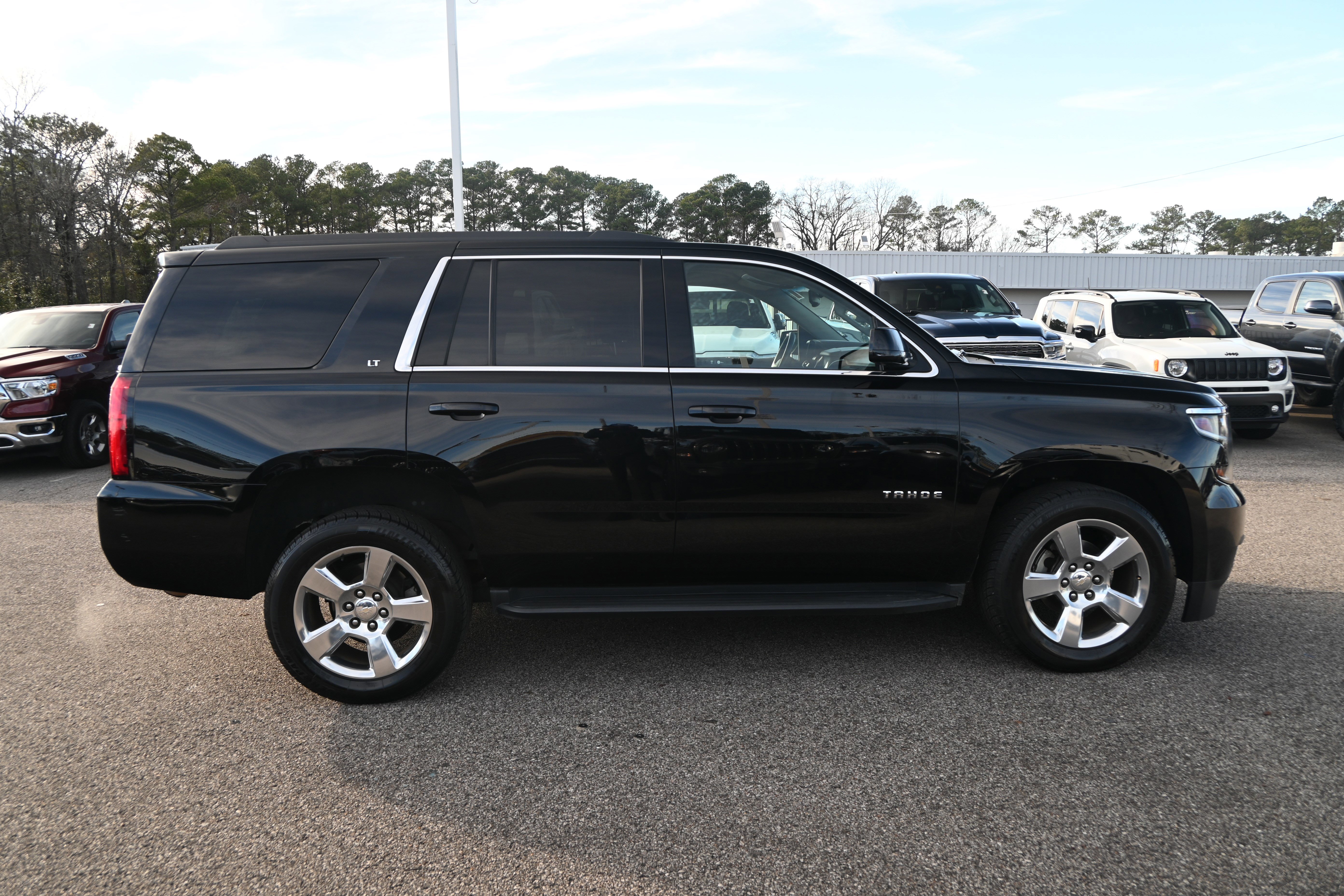 Used 2016 Chevrolet Tahoe LT image 17