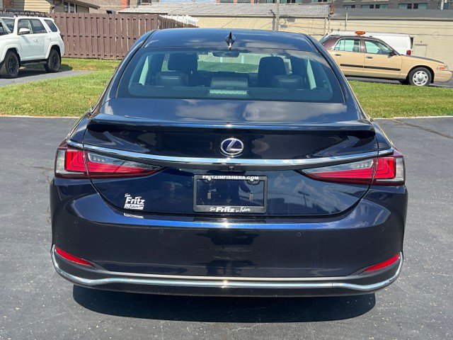 Used 2020 Lexus ES 300h w/ Premium Package FWD image 5