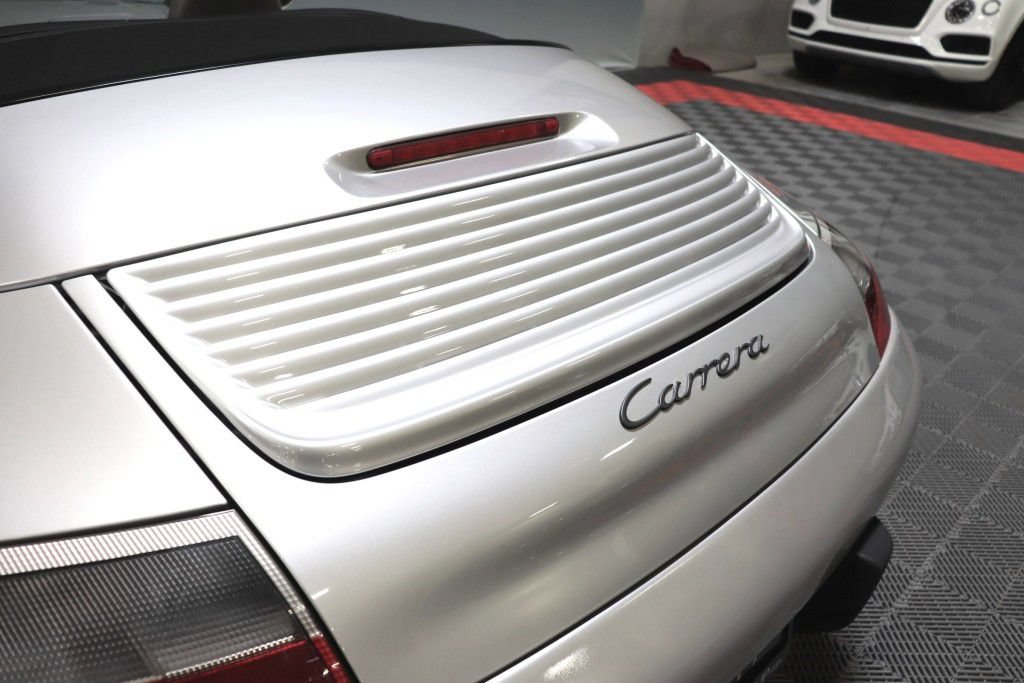 Used 2000 Porsche 911 Cabriolet image 70