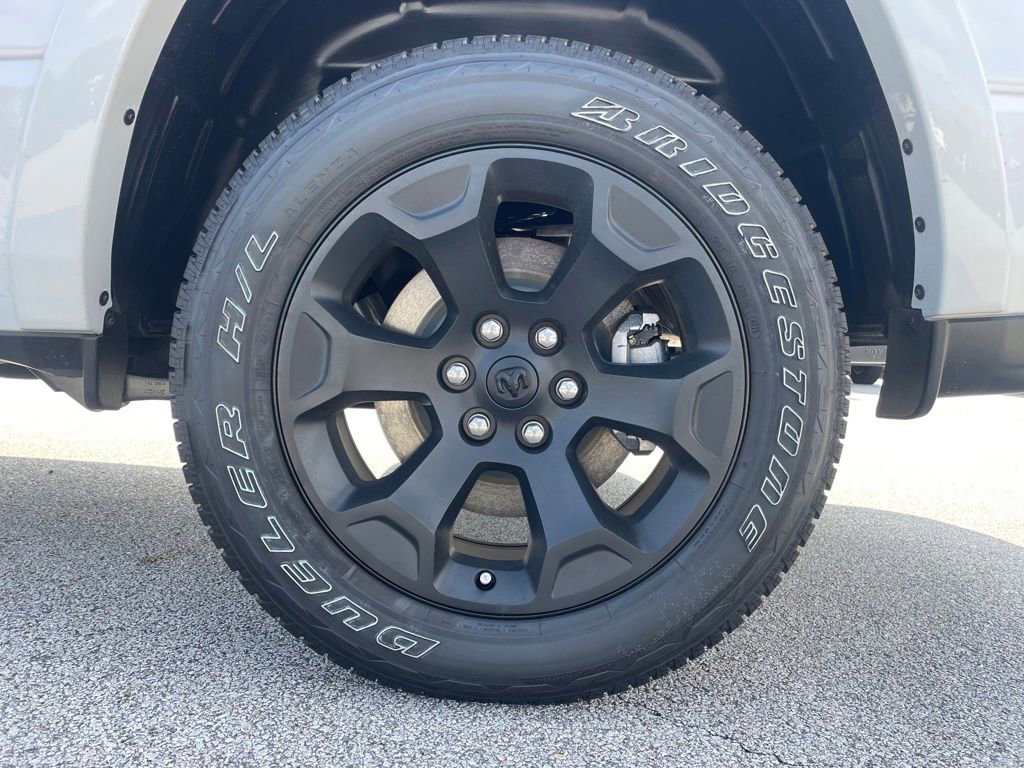 New 2026 RAM 1500 Big Horn w/ Night Edition image 9