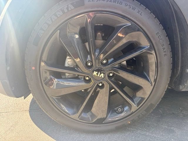 Used 2019 Kia Niro S Touring FWD image 10