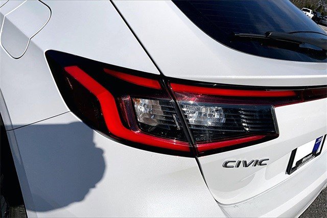 Certified 2022 Honda Civic Sport Touring image 21
