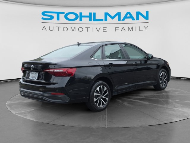 Certified 2023 Volkswagen Jetta S FWD image 5