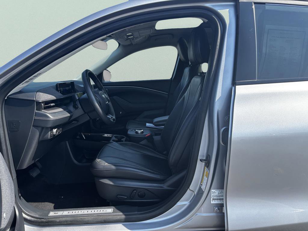 Used 2021 Ford Mustang Mach-E Premium image 24