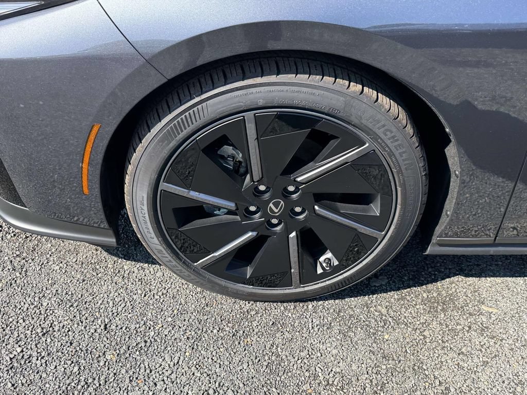 New 2026 Lexus ES 500e AWD/4WD image 7