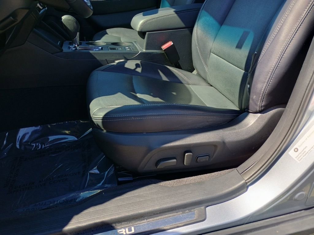 Used 2018 Subaru Outback 3.6R Limited image 13