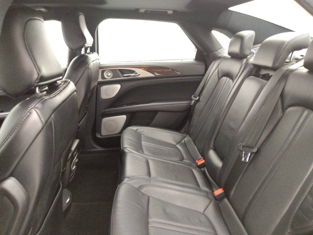 Used 2020 Lincoln MKZ Reserve w/ Luxury Package image 18