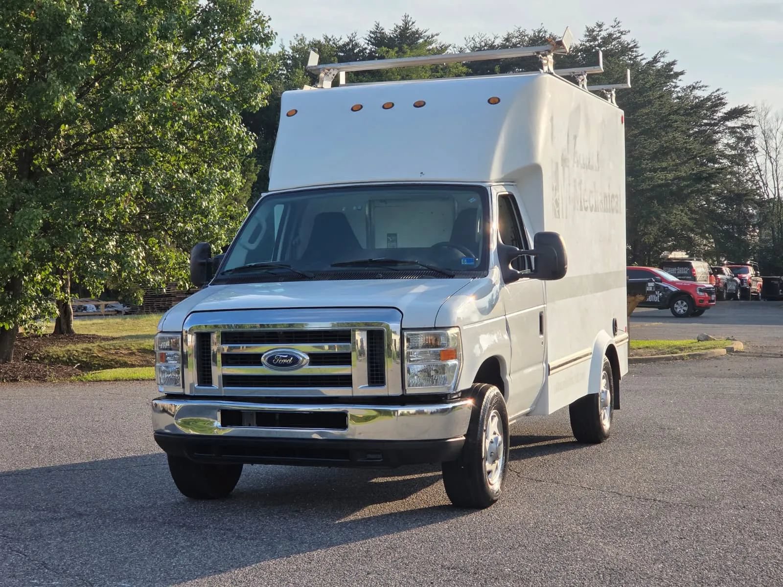 Used 2013 Ford E-350 and Econoline 350 Super Duty RWD image 5