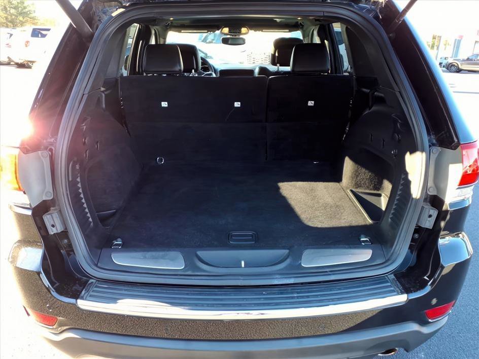 Used 2019 Jeep Grand Cherokee Limited image 9