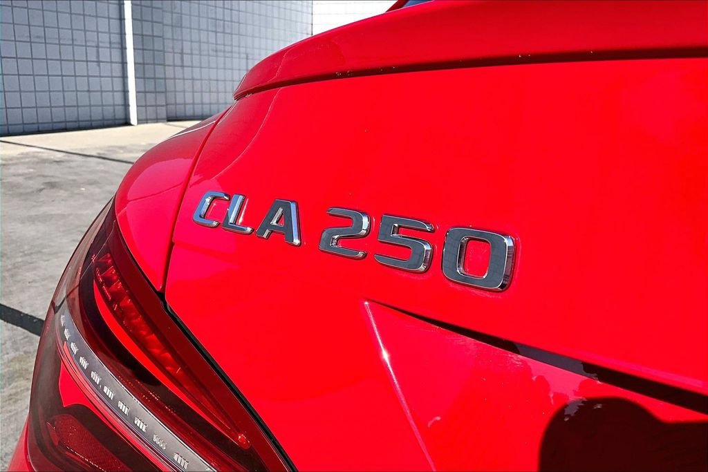 Used 2019 Mercedes-Benz CLA 250 image 23