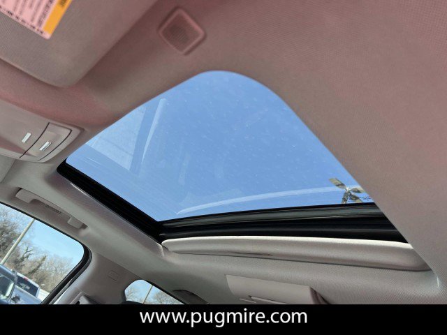 Used 2019 GMC Yukon XL Denali w/ Open Road Package image 33