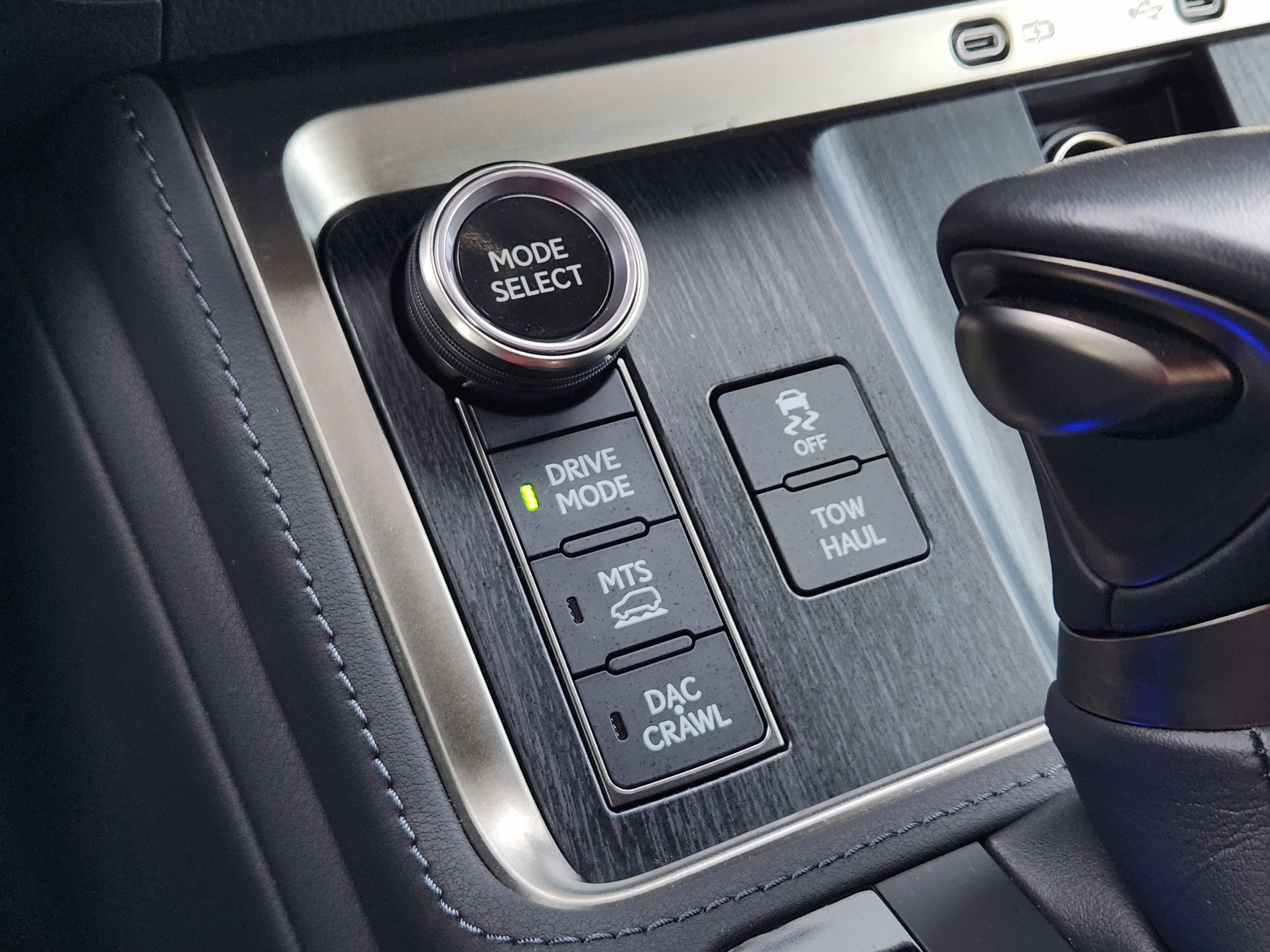 Used 2024 Lexus GX 550 550 Overtrail+ image 28