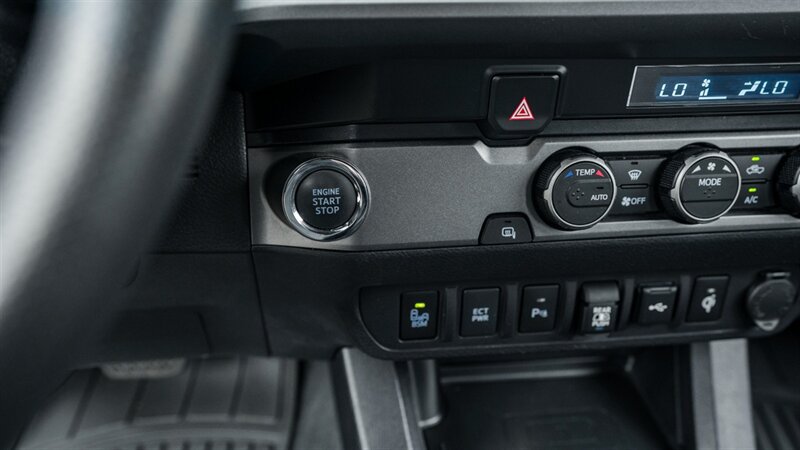 Used 2022 Toyota Tacoma TRD Off-Road w/ Technology Package RWD image 34