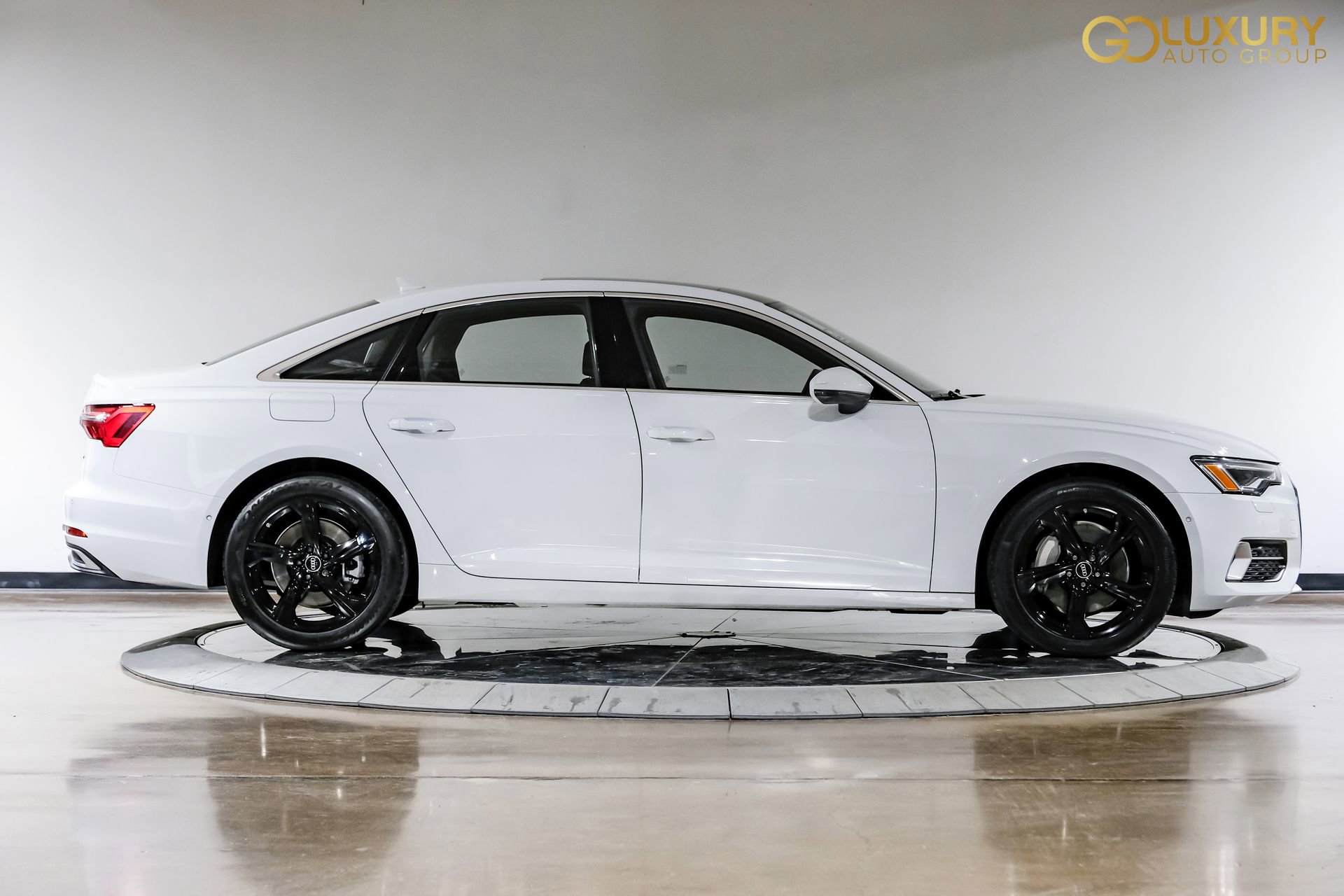 Used 2024 Audi A6 Premium Plus image 9