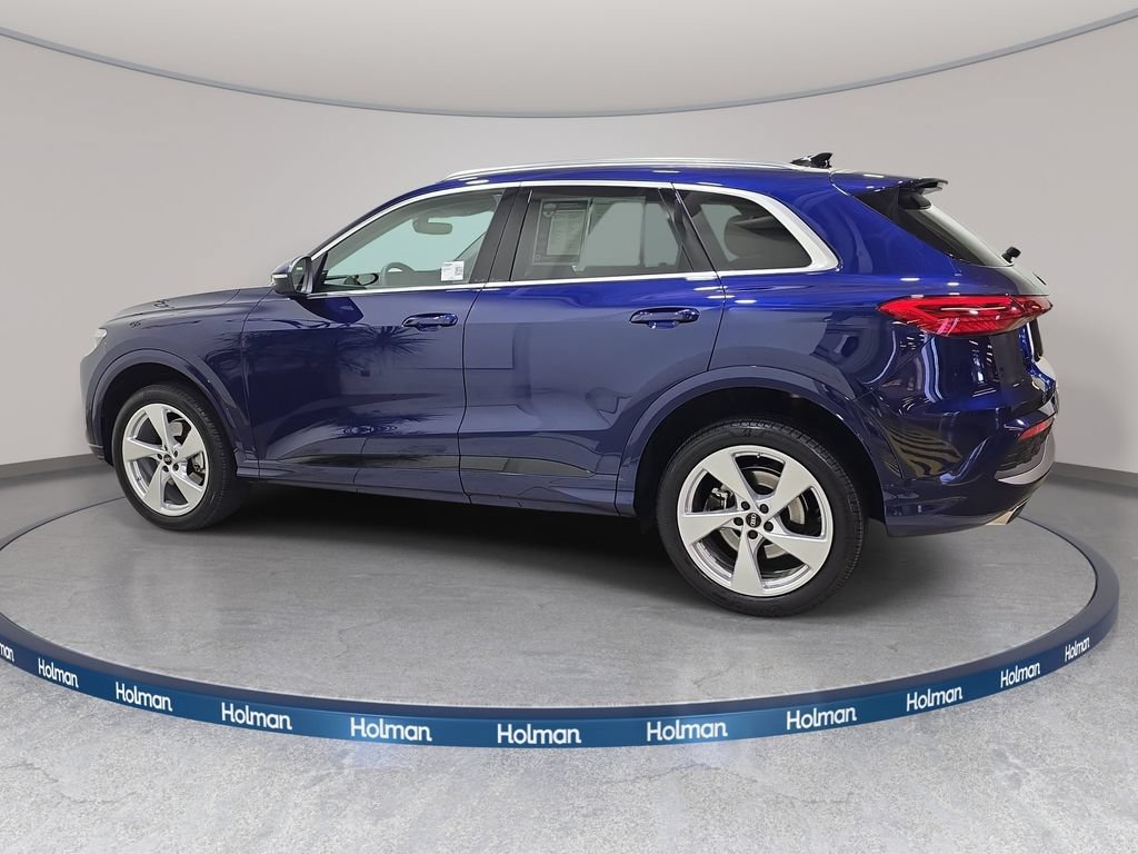 Used 2025 Audi Q5 Premium w/ Premium Plus AWD/4WD image 9