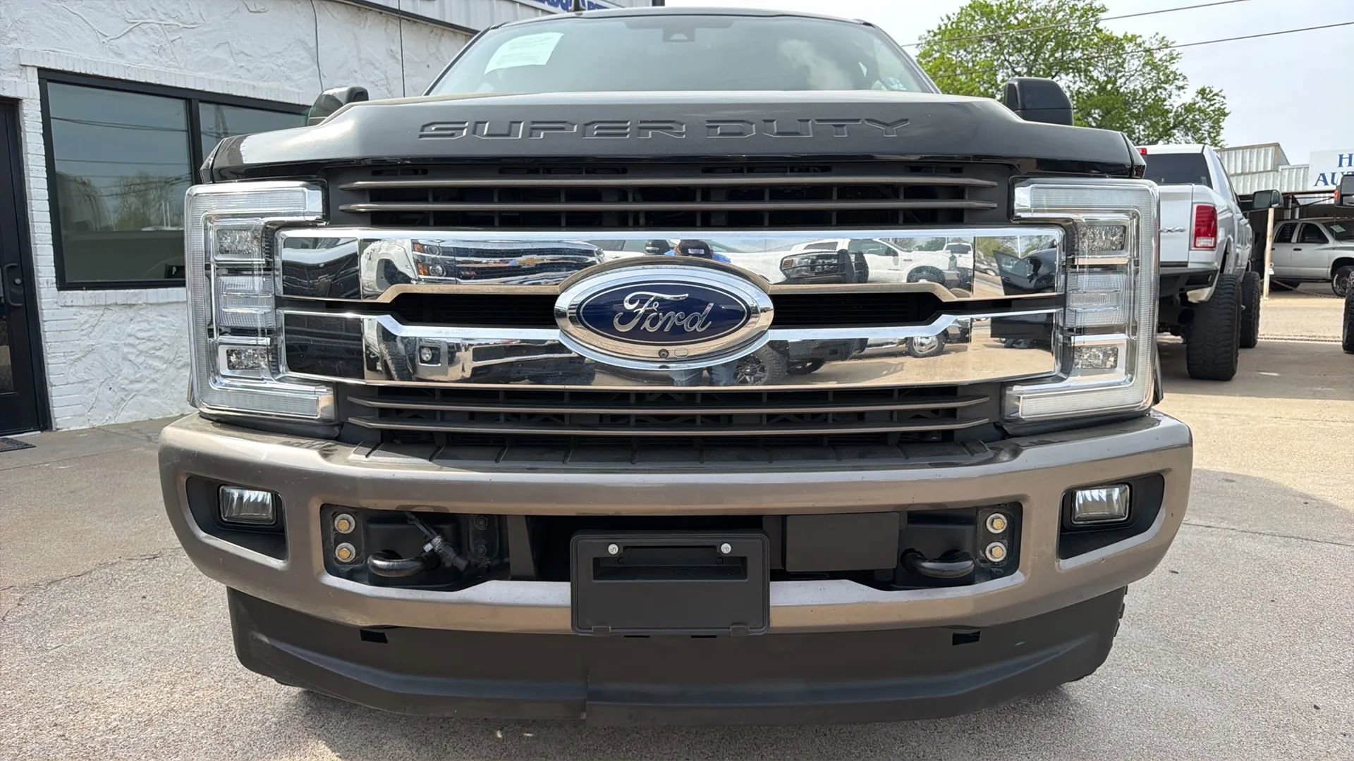 Used 2019 Ford F250 King Ranch w/ King Ranch Ultimate Package AWD/4WD image 5