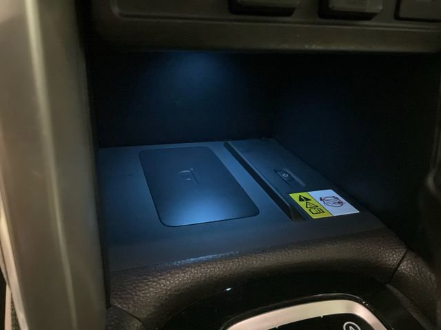 Used 2023 Toyota Corolla Cross XLE image 26