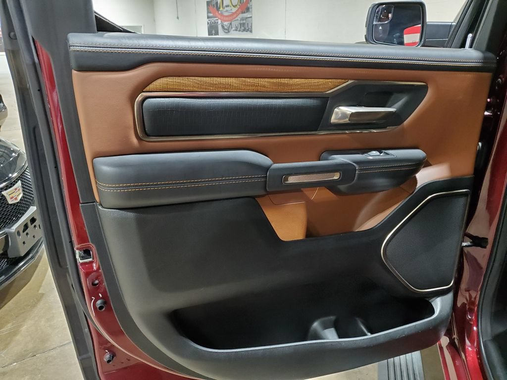 Used 2019 RAM 1500 Limited RWD image 26